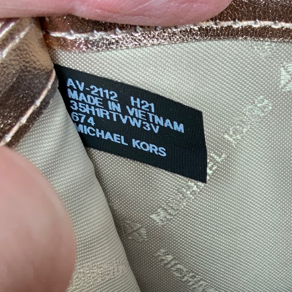 Michael Kors Jet Set Travel Large Double Zip Wristlet - Picture 16 of 16